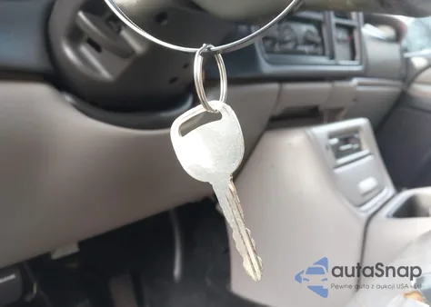 2000 Chevrolet Suburban 1500 Lt z USA, uszkodzony, nr VIN 3GNFK16T9YG150909